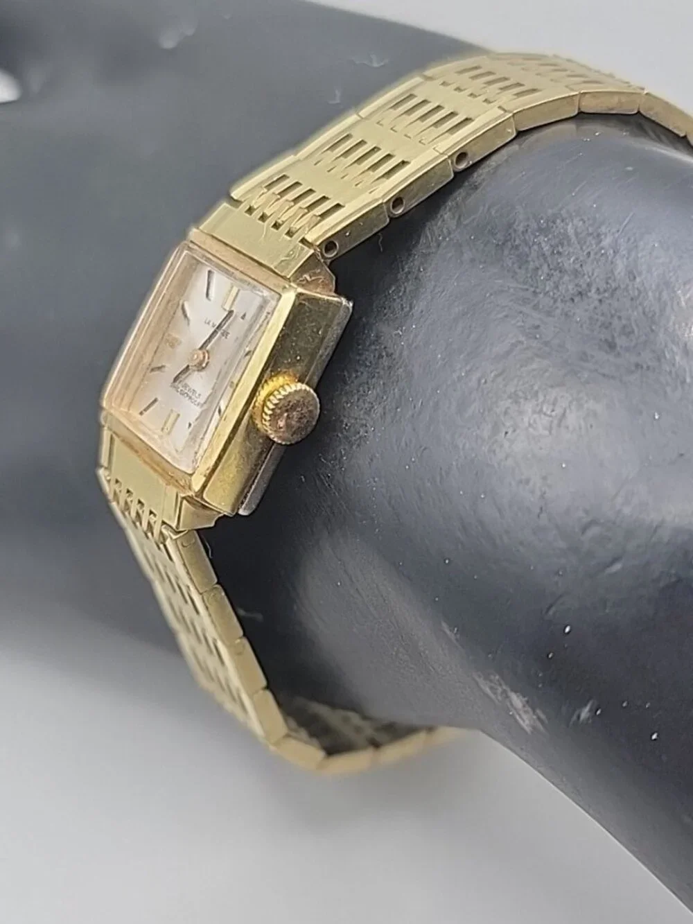 Vintage La Marque Ladies Wind Watch 6.5
